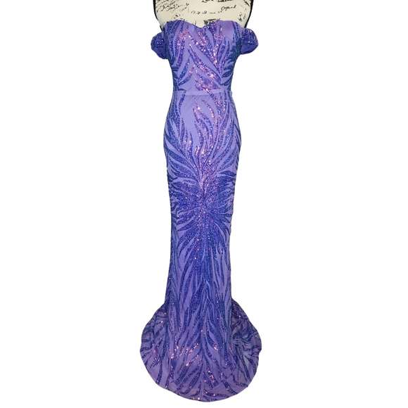 Love & Lemonade Sequin Off-the-Shoulder Gown - Picture 8 of 16